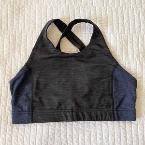 Outdoor Voices TechSweat Key Bra
